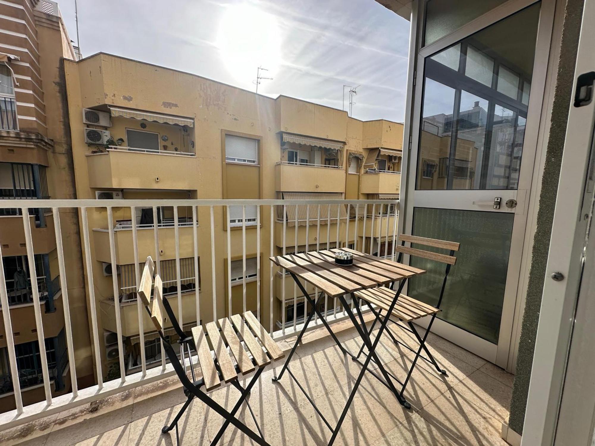 Habitacion Doble En La Victoria Малага Экстерьер фото